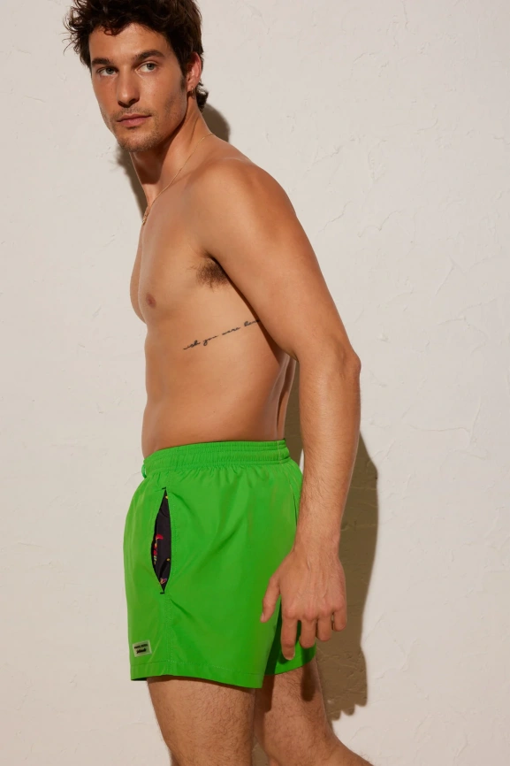 Мужские пляжные шорты YSABEL MORA Unico (Зеленый) фото 3