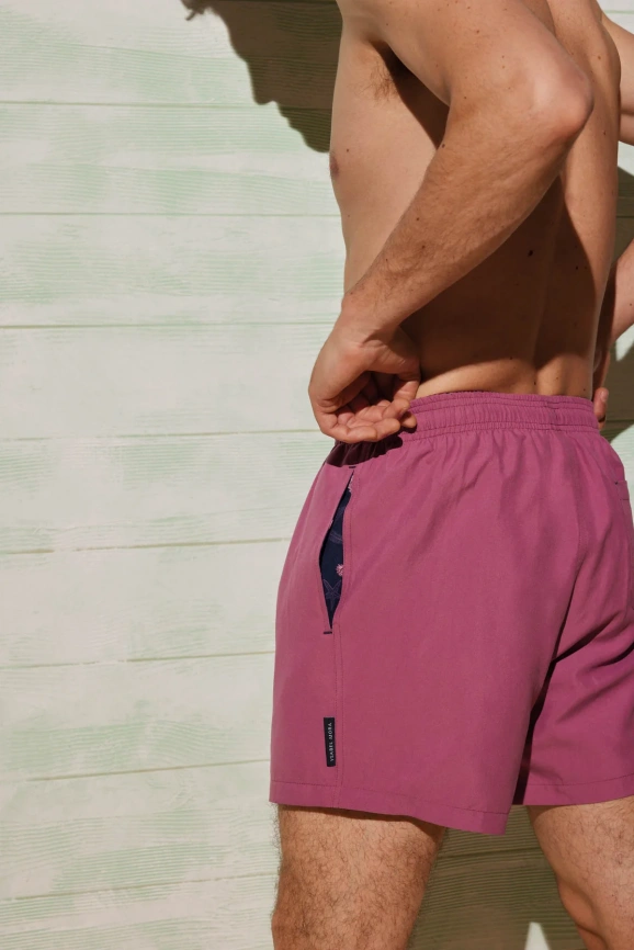 Мужские пляжные шорты YSABEL MORA Unico (Фуксия) фото 3